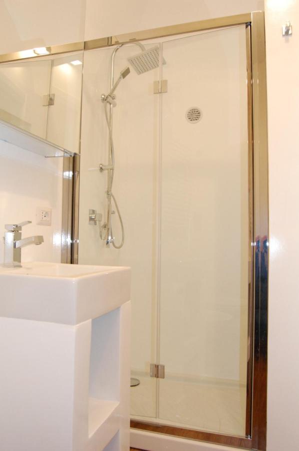 Central Suite Apartment Μπάρι Εξωτερικό φωτογραφία